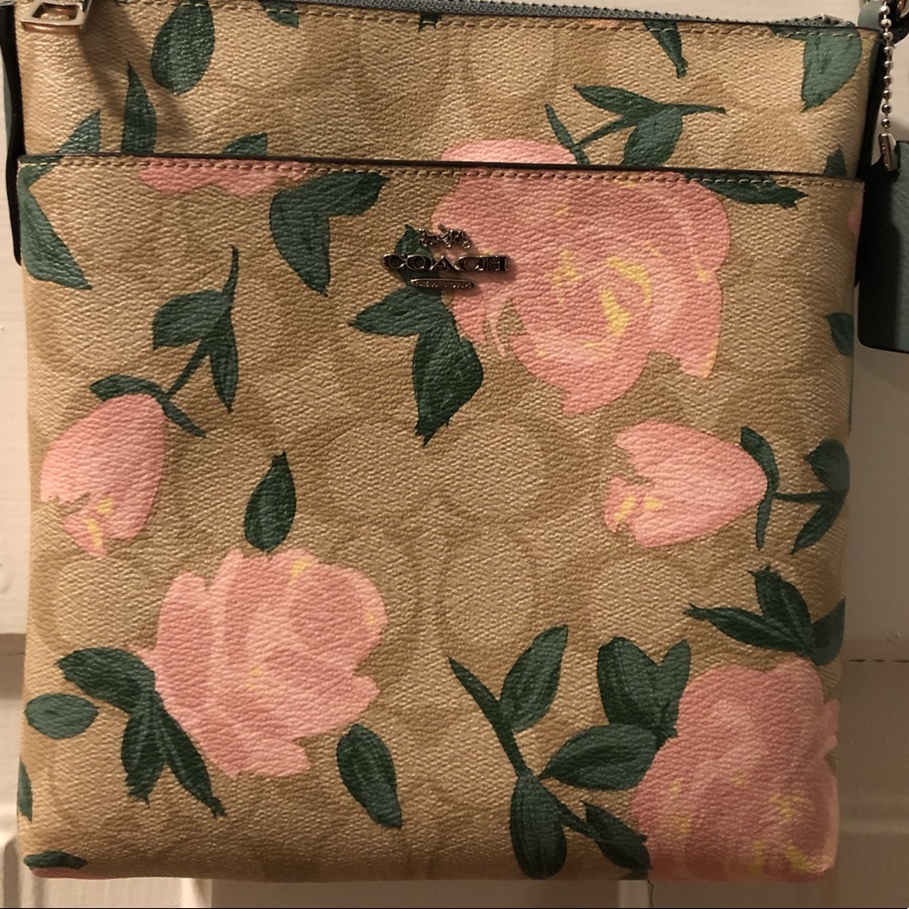 Adorable COACH Floral Print Purse - Very unique!